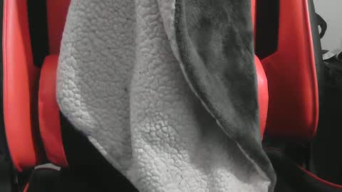 Snapshot of benx12123 chatting on January 12, 12:49 am benx12123 online show from January 12, 12:49 am