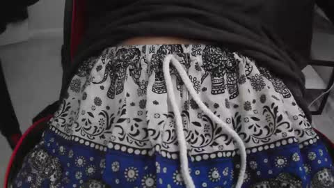 Snapshot of benx12123 chatting on October 10, 10:53 pm benx12123 online show from October 10, 10:53 pm