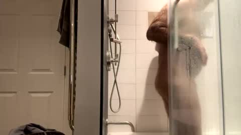 Snapshot of benz10001 chatting on December 13, 4:00 am benz10001 online show from December 13, 4:00 am