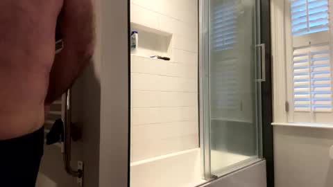 Snapshot of benz10001 chatting on January 9, 12:41 pm benz10001 online show from January 9, 12:41 pm