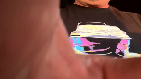 Snapshot of benz10001 chatting on October 21, 3:51 am benz10001 online show from October 21, 3:51 am