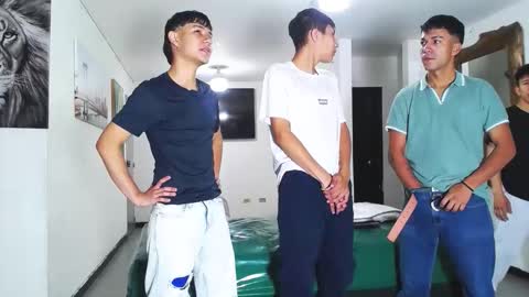 benz boys online show from October 24, 11:39 am