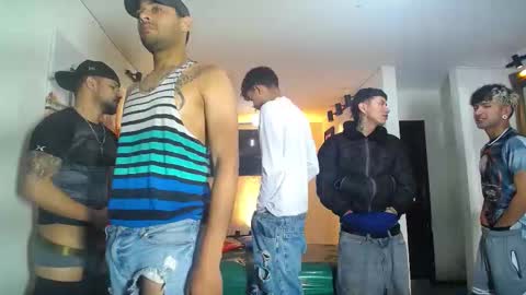 benz boys online show from February 2, 12:59 pm