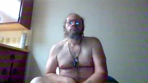 bergeeric1970 online show from March 28, 4:34 am