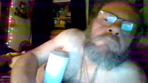 bergeeric1970 online show from April 16, 4:02 am