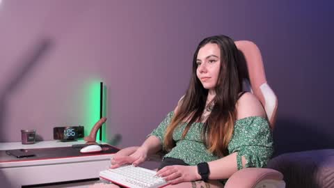 BeriesNiks online show from December 29, 6:05 pm