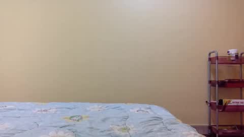 tixxie  online show from November 12, 6:14 am