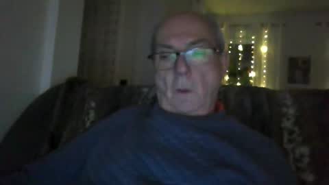 bernard1102 online show from November 27, 1:18 am