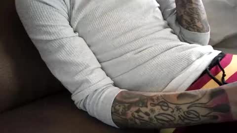 Snapshot of bertdollaz757 chatting on December 14, 6:20 pm ToxicPipe757 online show from December 14, 6:20 pm