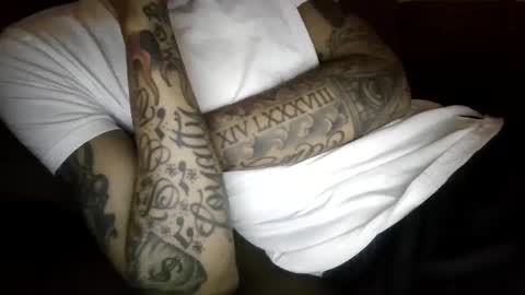 Snapshot of bertdollaz757 chatting on December 26, 11:13 pm ToxicPipe757 online show from December 26, 11:13 pm