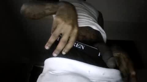 Snapshot of bertdollaz757 chatting on October 28, 1:03 pm ToxicPipe757 online show from October 28, 1:03 pm