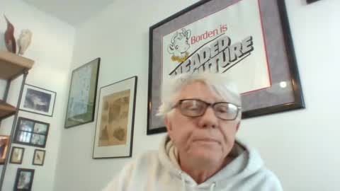 Snapshot of bestshot1951 chatting on January 13, 8:26 pm bestshot1951 online show from January 13, 8:26 pm