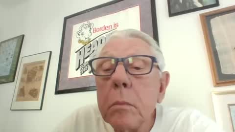 Snapshot of bestshot1951 chatting on October 27, 1:59 pm bestshot1951 online show from October 27, 1:59 pm