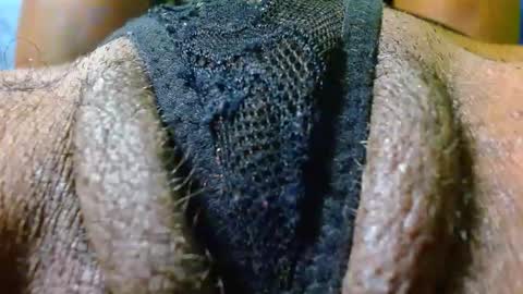 Snapshot of bethanywilsom chatting on December 3, 11:30 am Bethany Wilson online show from December 3, 11:30 am