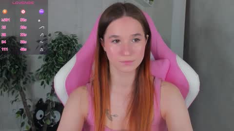 Snapshot of betty_nicolsson chatting on November 21, 10:25 am Eva online show from November 21, 10:25 am