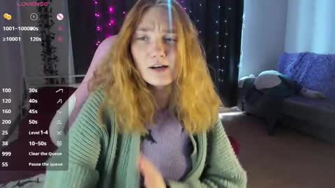 Snapshot of betty_witchy chatting on March 11, 5:05 am Dory make me happier online show from March 11, 5:05 am