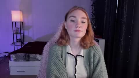 Snapshot of betty_witchy chatting on November 4, 3:05 am Dory make me happier online show from November 4, 3:05 am