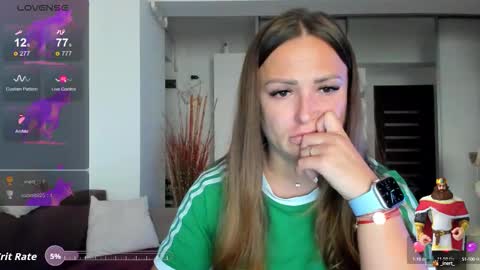   BeyonceDoll       Twitter DollBeyonce    online show from September 10, 2:50 pm