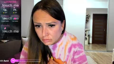   BeyonceDoll       Twitter DollBeyonce    online show from September 11, 6:08 pm