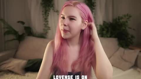 Eliz online show from November 27, 1:29 am