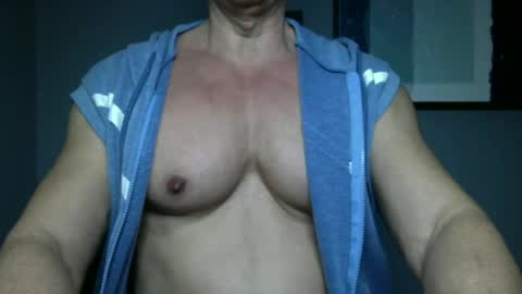 Snapshot of bgdkmuscleguy chatting on December 28, 2:22 am BGDKMUSCLEGUY - SELECTED BY CHATURBATE AS A TOP BROADCASTER FOR 2023 online show from December 28, 2:22 am