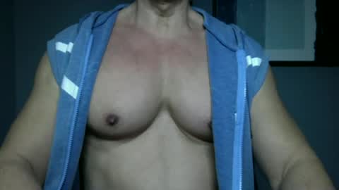 Snapshot of bgdkmuscleguy chatting on December 30, 12:22 am BGDKMUSCLEGUY - SELECTED BY CHATURBATE AS A TOP BROADCASTER FOR 2023 online show from December 30, 12:22 am