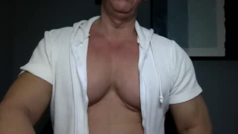 Snapshot of bgdkmuscleguy chatting on February 16, 3:38 pm BGDKMUSCLEGUY - SELECTED BY CHATURBATE AS A TOP BROADCASTER FOR 2023 online show from February 16, 3:38 pm