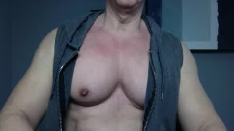 Snapshot of bgdkmuscleguy chatting on March 3, 9:48 pm BGDKMUSCLEGUY - SELECTED BY CHATURBATE AS A TOP BROADCASTER FOR 2023 online show from March 3, 9:48 pm