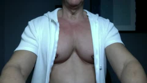 Snapshot of bgdkmuscleguy chatting on March 5, 5:29 am BGDKMUSCLEGUY - SELECTED BY CHATURBATE AS A TOP BROADCASTER FOR 2023 online show from March 5, 5:29 am