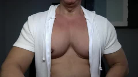 Snapshot of bgdkmuscleguy chatting on March 9, 5:39 pm BGDKMUSCLEGUY - SELECTED BY CHATURBATE AS A TOP BROADCASTER FOR 2023 online show from March 9, 5:39 pm