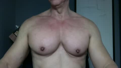 Snapshot of bgdkmuscleguy chatting on October 23, 4:06 pm BGDKMUSCLEGUY - SELECTED BY CHATURBATE AS A TOP BROADCASTER FOR 2023 online show from October 23, 4:06 pm