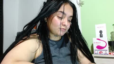 BiaBia online show from December 4, 10:51 pm