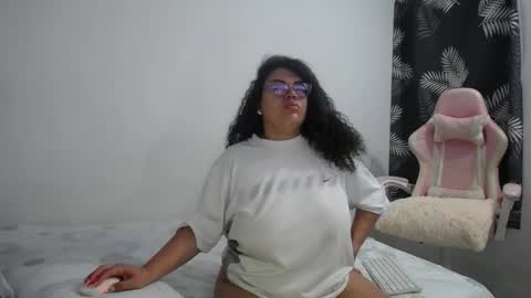 Bianca Tuesday to Sunday from 2am to 6am UTC-5 online show from February 21, 9:21 am