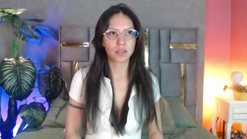 Snapshot of bianca_ks chatting on September 9, 3:06 am Bianca online show from September 9, 3:06 am