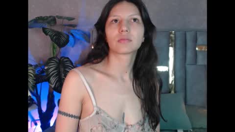 Snapshot of bianca_ks chatting on September 25, 3:21 am Bianca online show from September 25, 3:21 am