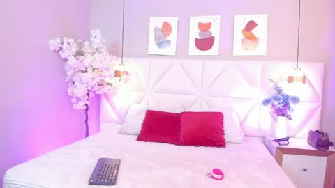 Bianca  online show from April 3, 7:56 pm