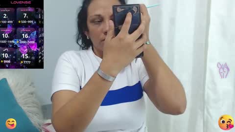 Snapshot of bianca_spear chatting on January 5, 7:28 pm bianca_spear online show from January 5, 7:28 pm