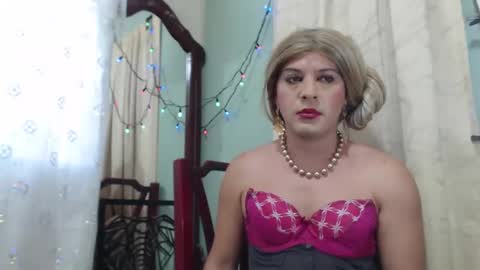 Snapshot of bianca_vega chatting on January 14, 6:49 pm Bianca Vega online show from January 14, 6:49 pm