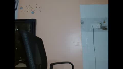 Snapshot of biancabella4 chatting on March 12, 1:47 am biancabella4 online show from March 12, 1:47 am