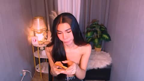 biancahugedick online show from February 23, 5:49 am