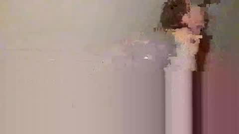 Ellie  online show from December 3, 11:46 pm