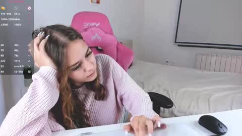 Ophelia online show from September 11, 4:40 pm