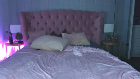 Snapshot of bibodream chatting on November 17, 9:09 pm bibodream online show from November 17, 9:09 pm