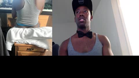 Snapshot of bicepsandfrot chatting on February 17, 4:26 pm BicepsandFrot online show from February 17, 4:26 pm