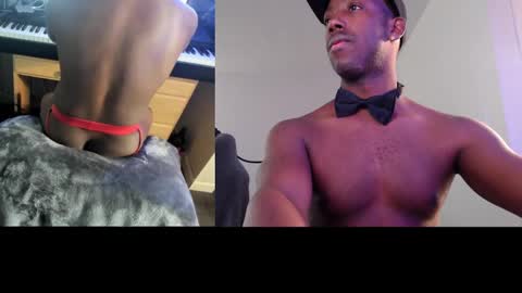 Snapshot of bicepsandfrot chatting on February 18, 8:49 am BicepsandFrot online show from February 18, 8:49 am