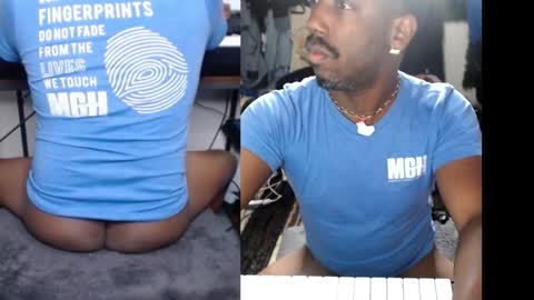 Snapshot of bicepsandfrot chatting on September 23, 10:18 am BicepsandFrot online show from September 23, 10:18 am