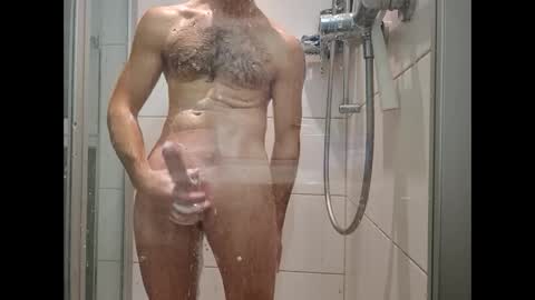 Snapshot of big_cock_fuckvon chatting on December 5, 4:55 pm Tim online show from December 5, 4:55 pm