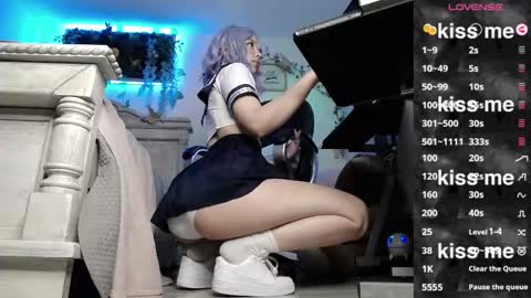 Snapshot of big_lava chatting on February 21, 8:38 pm Lava online show from February 21, 8:38 pm