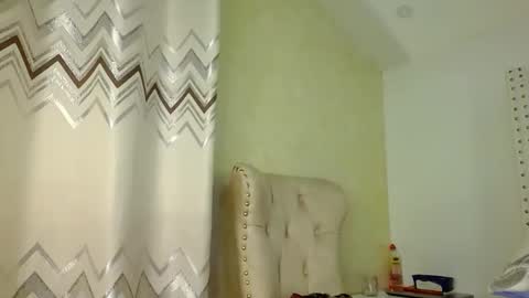 bigbaby004 online show from November 7, 7:14 pm