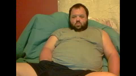 Snapshot of bigbear3287 chatting on September 25, 8:18 am Liam online show from September 25, 8:18 am